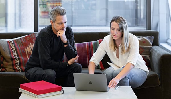 Top 7 Benefits of Using HubSpot CMS For Building Your Website featured image